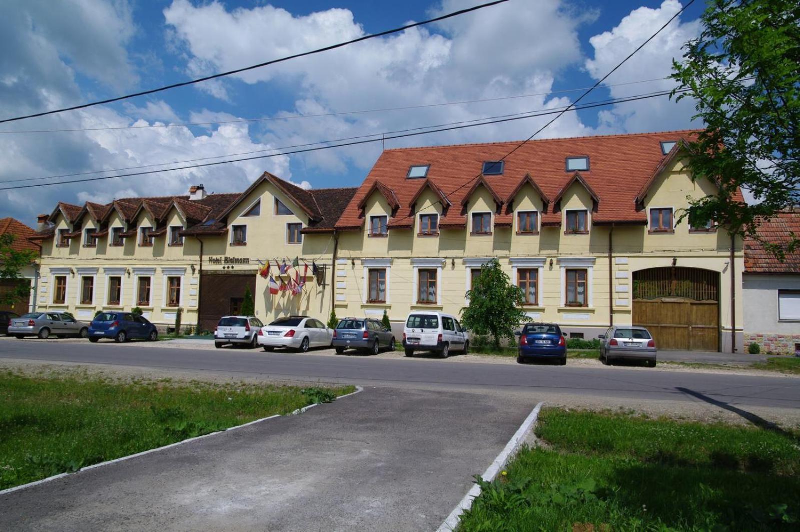 Hotel Bielmann Sanpetru Exterior photo